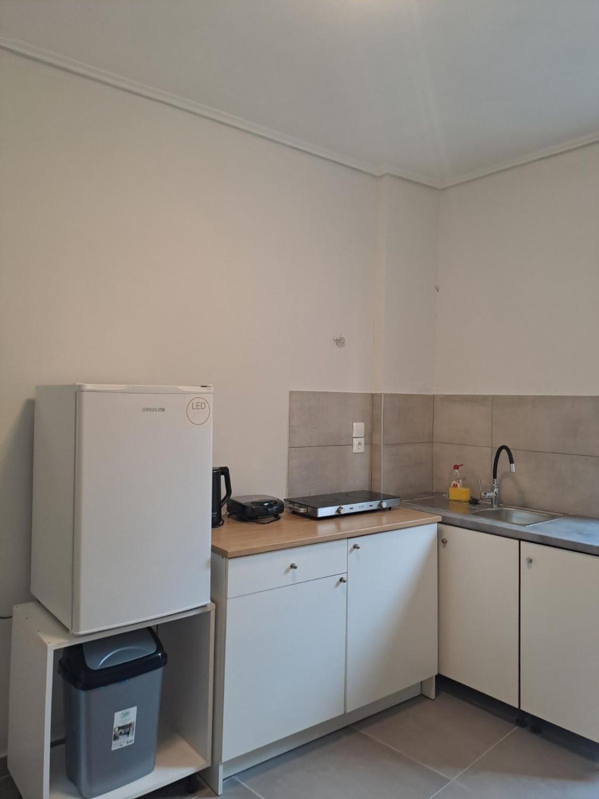 Lysandros Comfortable Apartments In Athens, Near The Metro Luaran gambar