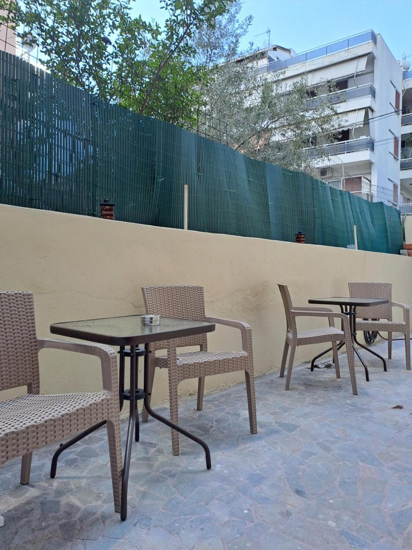 Lysandros Comfortable Apartments In Athens, Near The Metro Luaran gambar